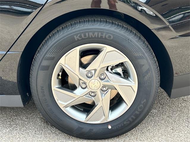 new 2025 Hyundai Sonata car, priced at $26,321