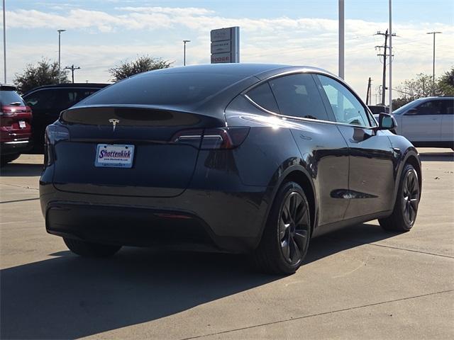 used 2025 Tesla Model Y car