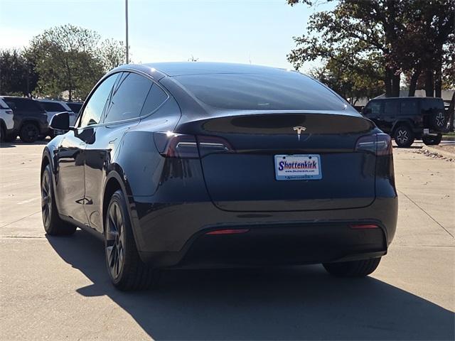 used 2025 Tesla Model Y car
