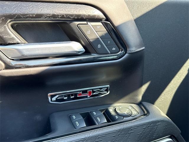 used 2022 GMC Sierra 1500 car, priced at $49,271