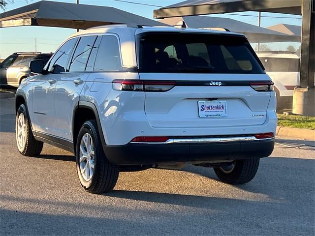 used 2024 Jeep Grand Cherokee car, priced at $39,992