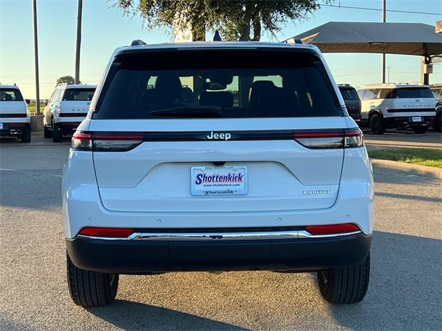 used 2024 Jeep Grand Cherokee car, priced at $39,992