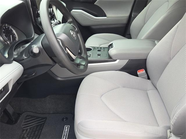 used 2023 Toyota Highlander car, priced at $33,945