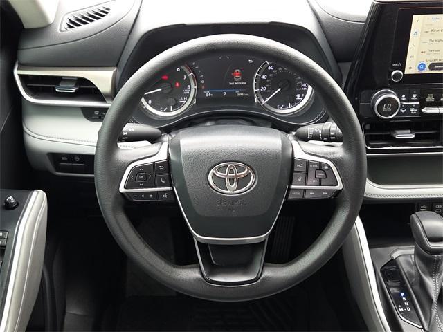 used 2023 Toyota Highlander car, priced at $33,945
