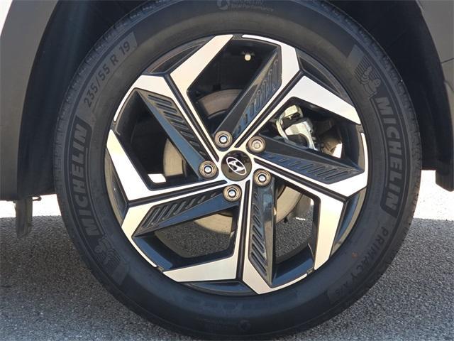 used 2024 Hyundai TUCSON Hybrid car, priced at $29,261