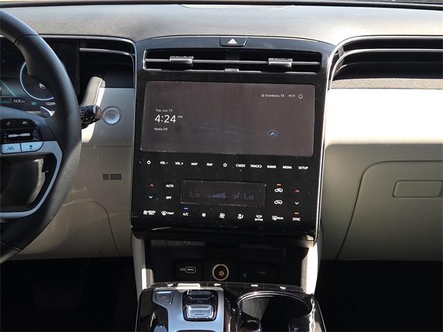 used 2024 Hyundai TUCSON Hybrid car, priced at $29,261