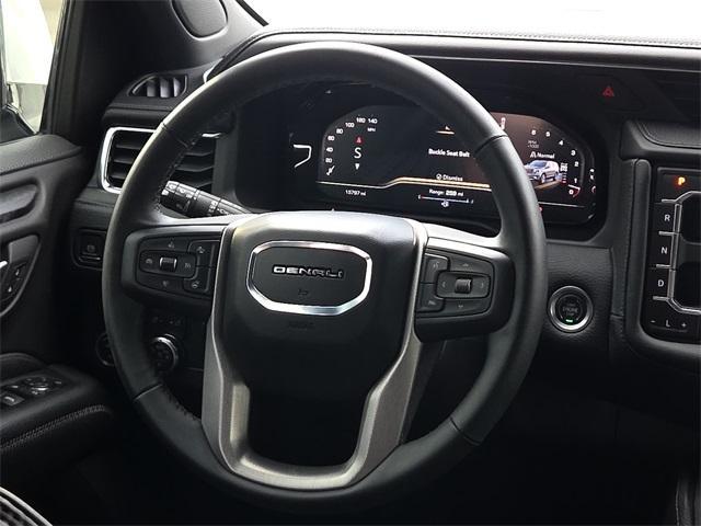 used 2024 GMC Yukon car, priced at $73,233
