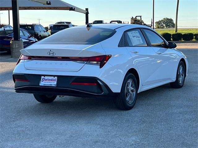 new 2024 Hyundai Elantra car, priced at $22,548