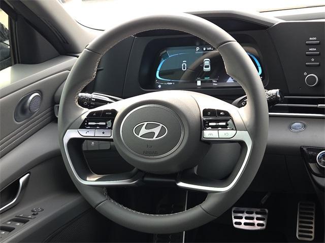 new 2025 Hyundai Elantra car, priced at $22,622