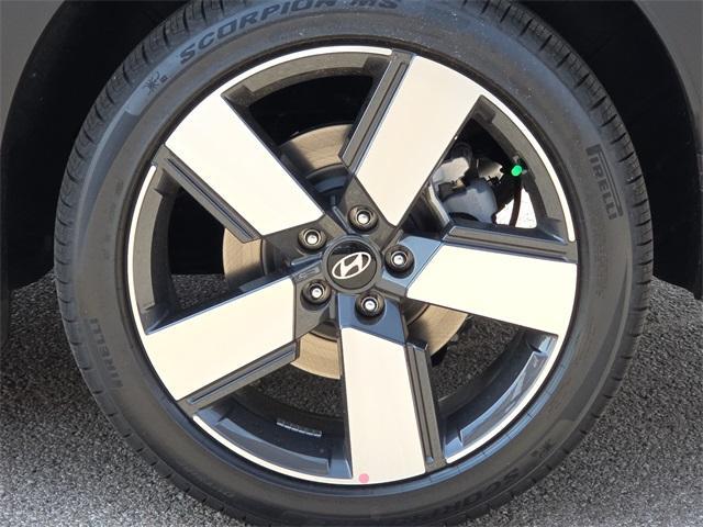 new 2026 Hyundai SANTA FE HEV car, priced at $42,967