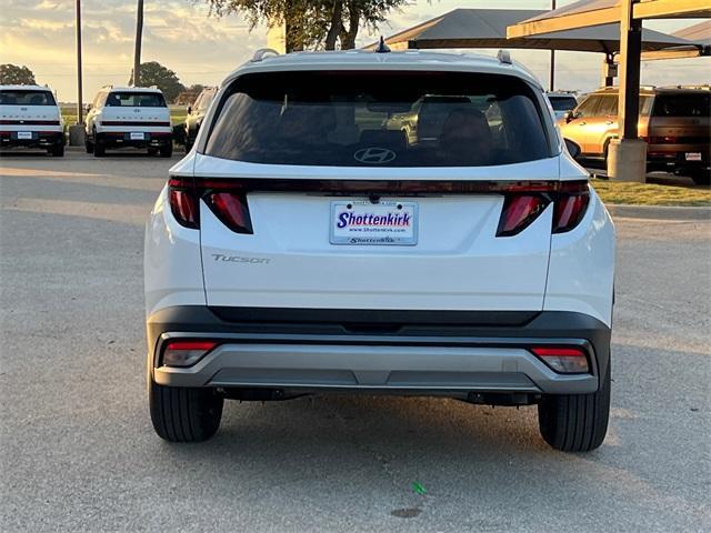 new 2025 Hyundai Tucson car, priced at $32,298