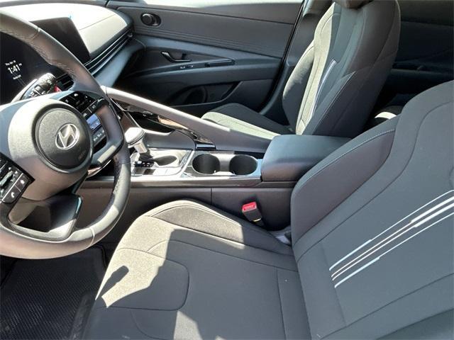 new 2025 Hyundai ELANTRA HEV car, priced at $27,814
