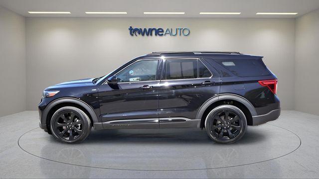 used 2022 Ford Explorer car, priced at $32,916