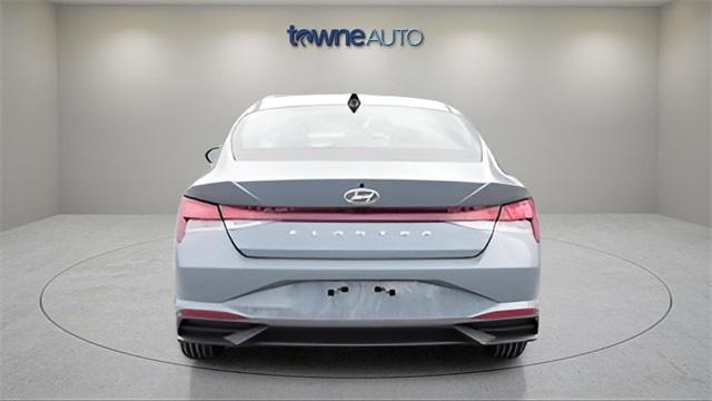 used 2021 Hyundai Elantra car, priced at $18,996