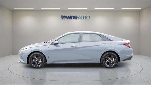 used 2021 Hyundai Elantra car, priced at $18,996