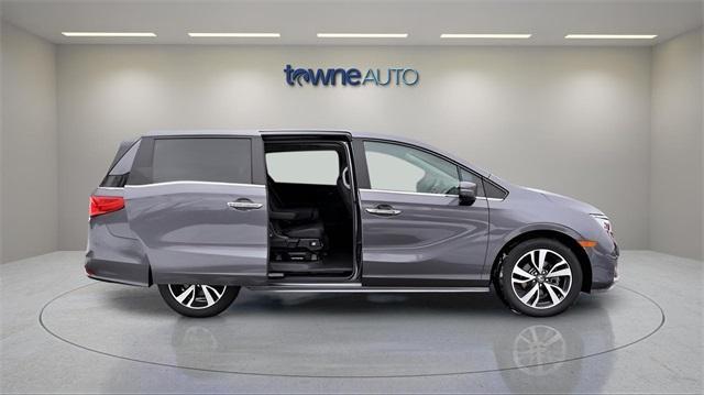 used 2022 Honda Odyssey car, priced at $37,998