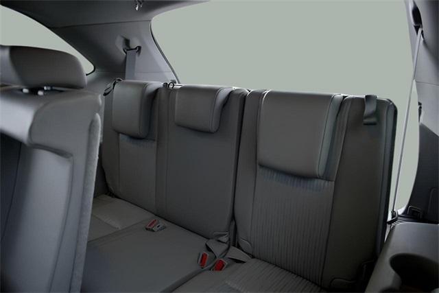 used 2019 Toyota Highlander car, priced at $31,444