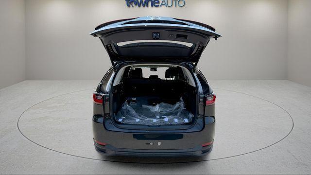 used 2025 Mazda CX-90 car, priced at $38,402