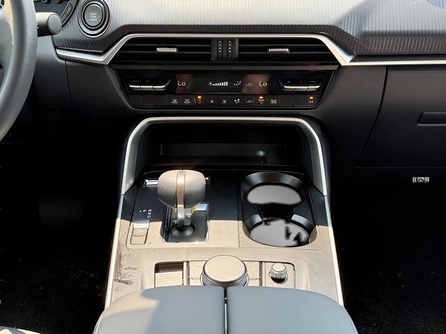 used 2025 Mazda CX-90 car, priced at $38,402