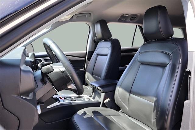 used 2022 Ford Explorer car, priced at $33,717