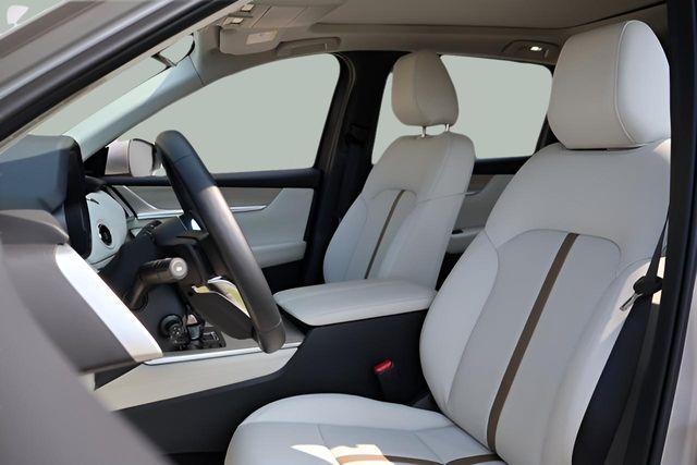 used 2025 Mazda CX-90 car, priced at $50,901
