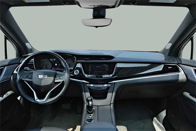 used 2021 Cadillac XT6 car, priced at $35,445