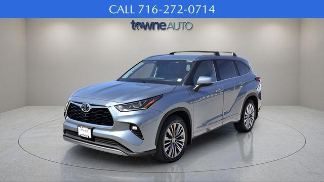 used 2020 Toyota Highlander car, priced at $31,444