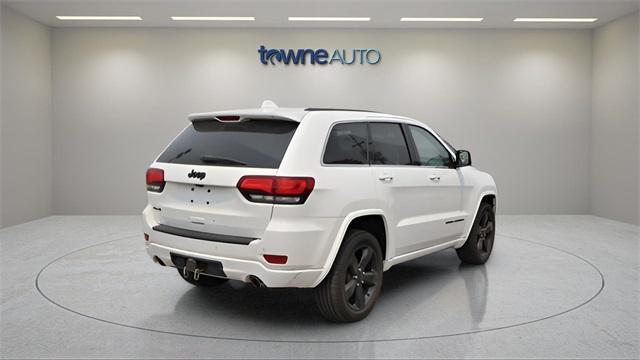 used 2015 Jeep Grand Cherokee car, priced at $17,658