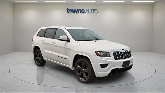 used 2015 Jeep Grand Cherokee car, priced at $17,658