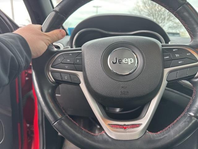 used 2017 Jeep Grand Cherokee car, priced at $18,444