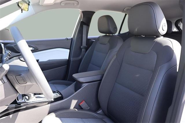 used 2024 Chevrolet Trax car, priced at $22,986