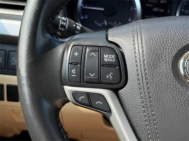 used 2017 Toyota Highlander car, priced at $19,799