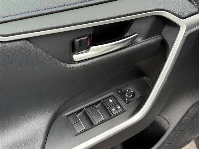 used 2020 Toyota RAV4 Hybrid car, priced at $29,987