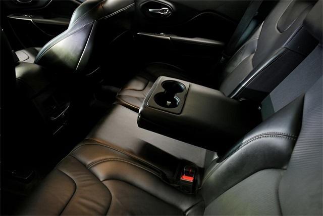 used 2020 Jeep Cherokee car, priced at $20,281