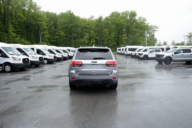 used 2020 Jeep Grand Cherokee car, priced at $26,557