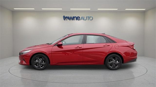 used 2022 Hyundai Elantra car, priced at $18,524