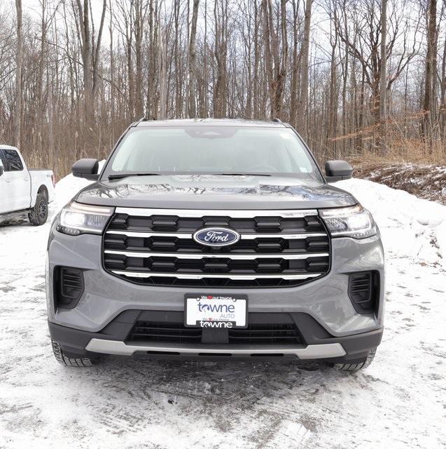 used 2025 Ford Explorer car, priced at $47,901