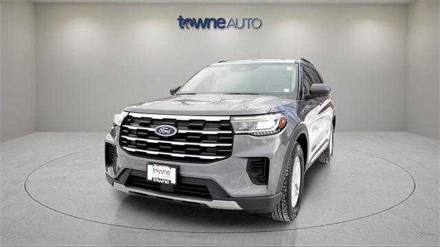 used 2025 Ford Explorer car, priced at $47,901