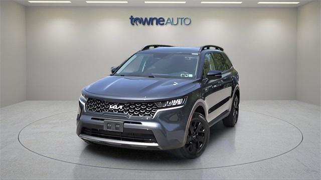 used 2022 Kia Sorento car, priced at $29,227