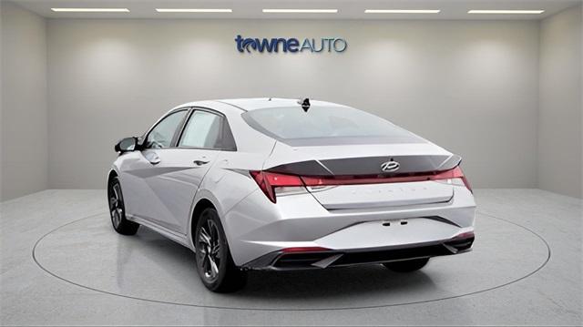 used 2022 Hyundai Elantra car, priced at $18,918