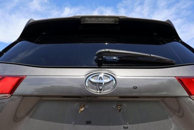 used 2019 Toyota Highlander car, priced at $29,554