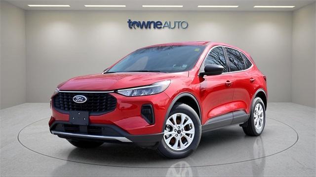 used 2025 Ford Escape car, priced at $29,995