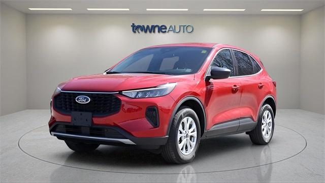 used 2025 Ford Escape car, priced at $32,902