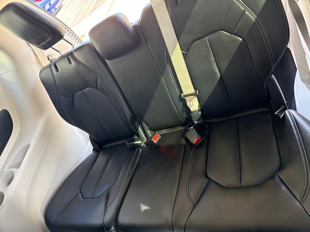 used 2023 Chrysler Pacifica car, priced at $23,164