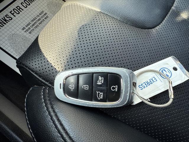 used 2023 Hyundai Santa Fe car, priced at $21,131