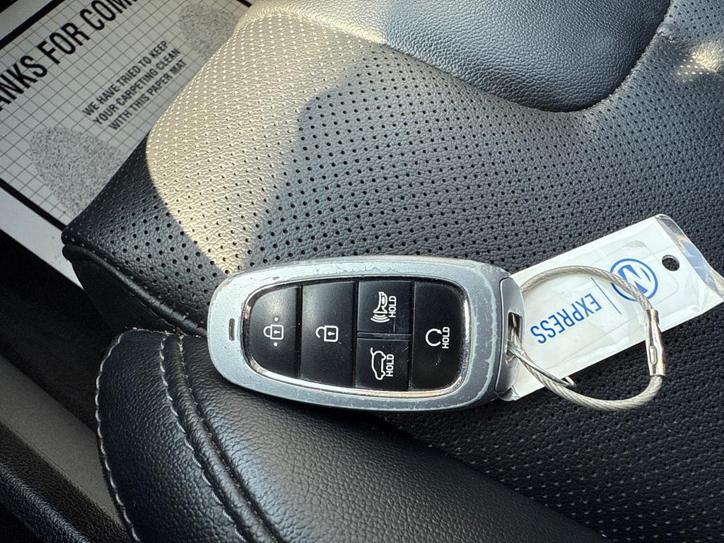 used 2023 Hyundai Santa Fe car, priced at $19,825