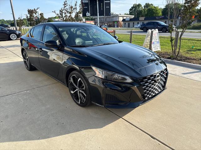 used 2023 Nissan Altima car, priced at $22,998