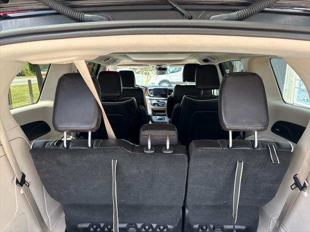used 2023 Chrysler Pacifica Hybrid car, priced at $25,998