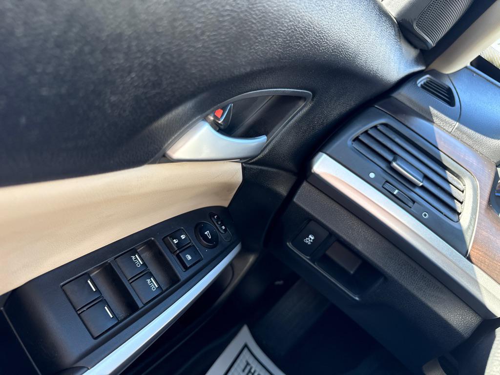 used 2014 Honda Crosstour car, priced at $11,998