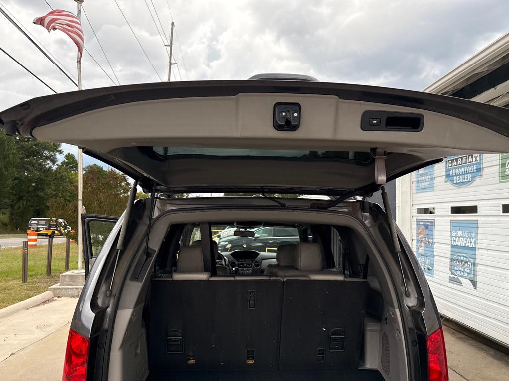 used 2014 Honda Pilot car, priced at $11,998